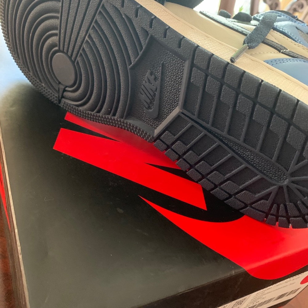 Air Jordan 1 retro High - Picture 2 of 8